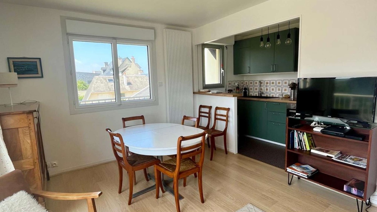 Photo of Others in Luc-sur-Mer