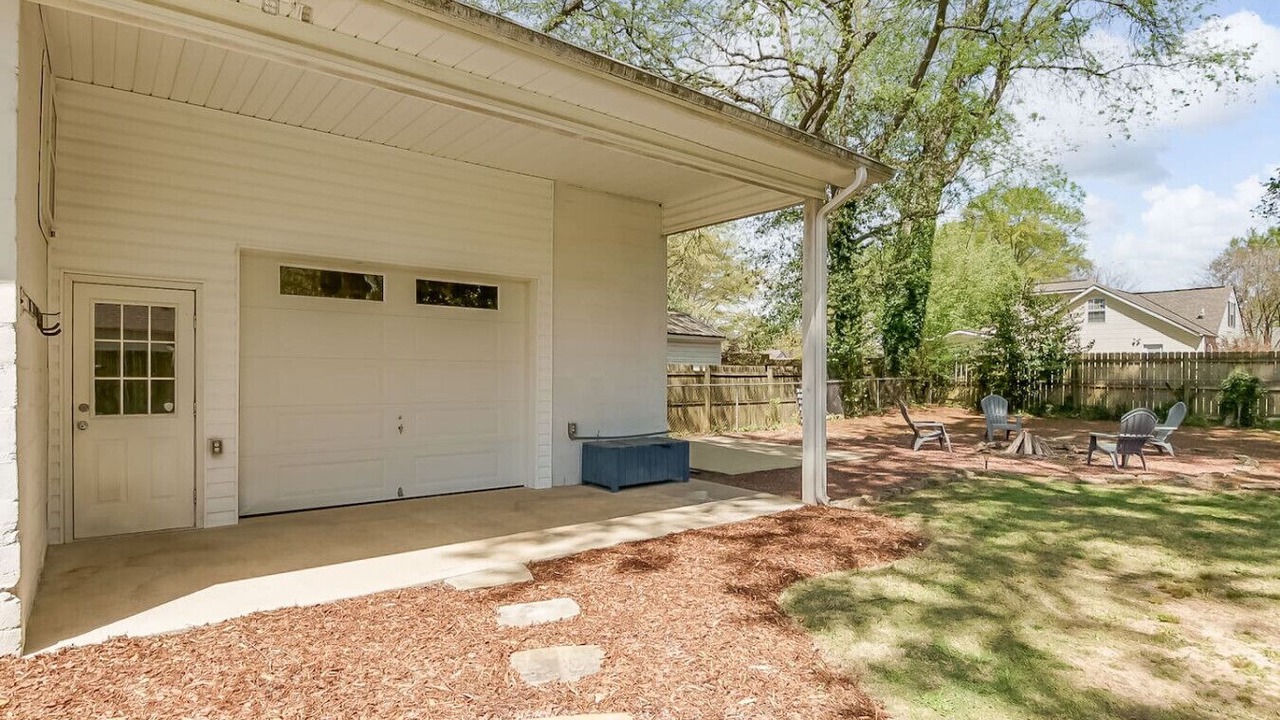 Photo of Patio Balcony in Northport