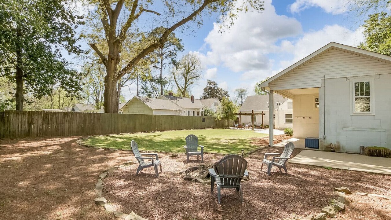 Photo of Outdoor in Northport