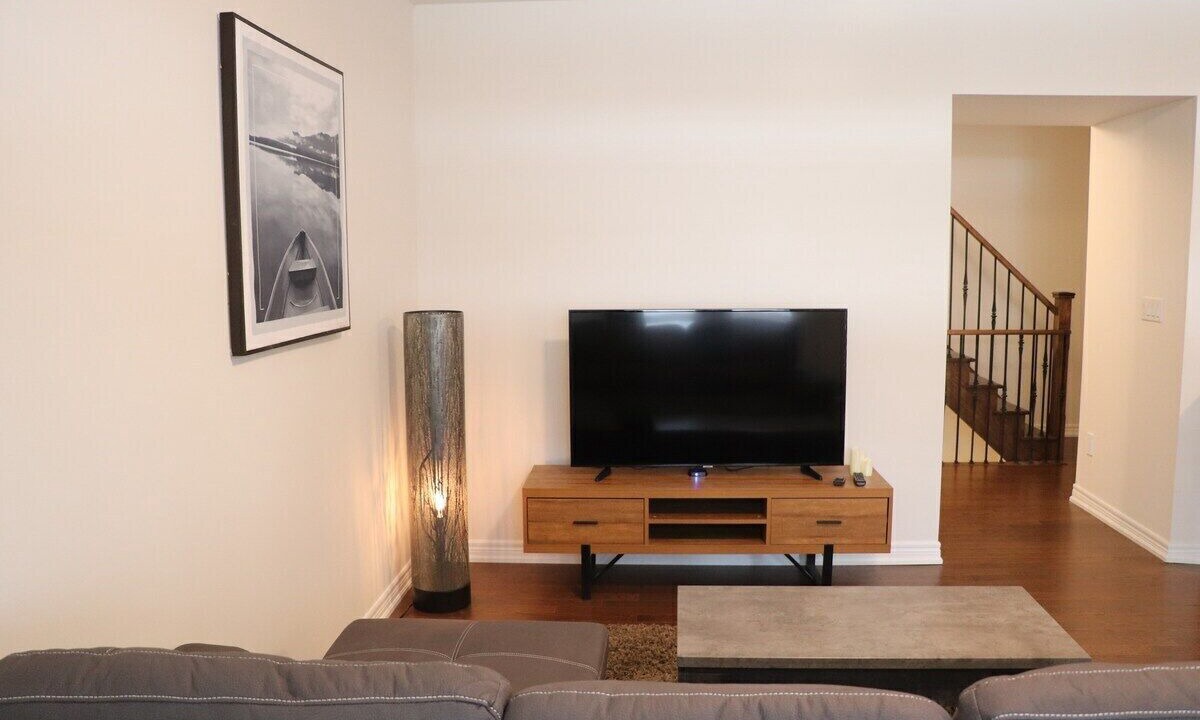 Photo of Livingroom in Markham