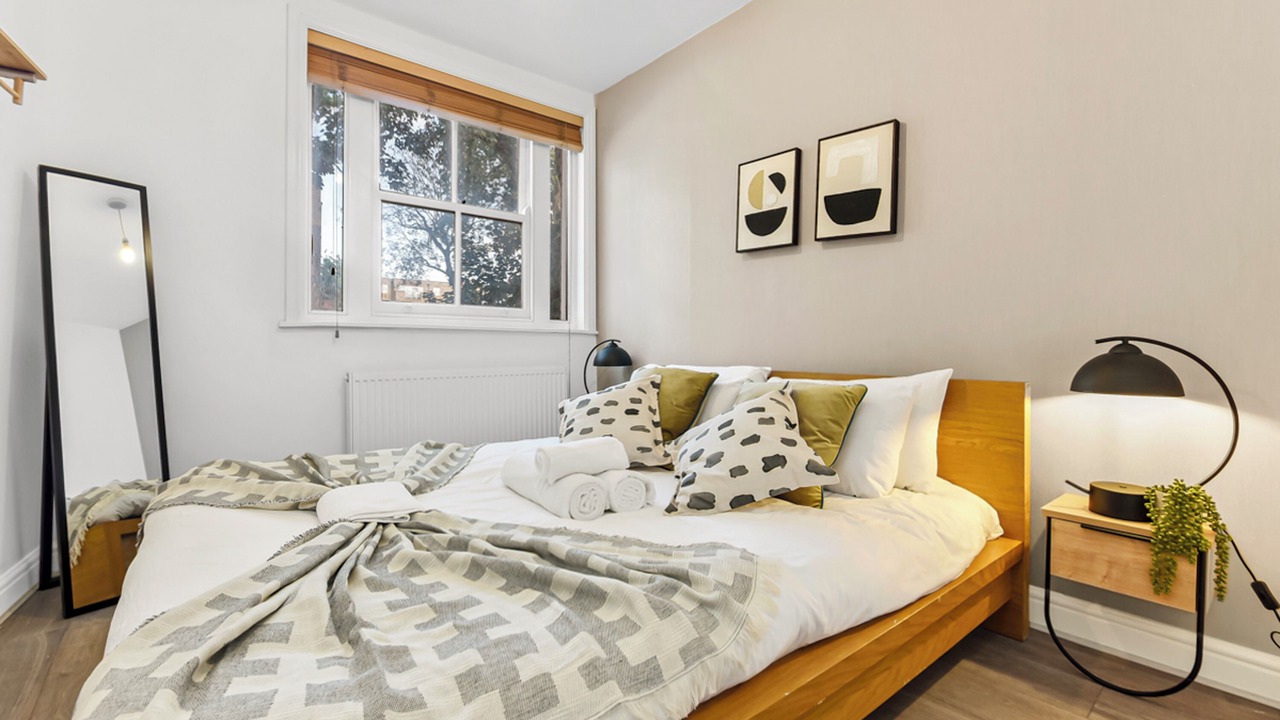 Photo of Bedroom in Canonbury