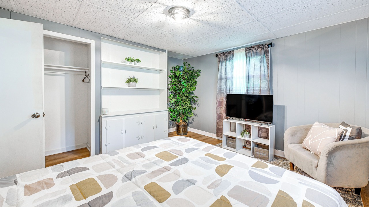 Photo of Bedroom in North Chesterfield