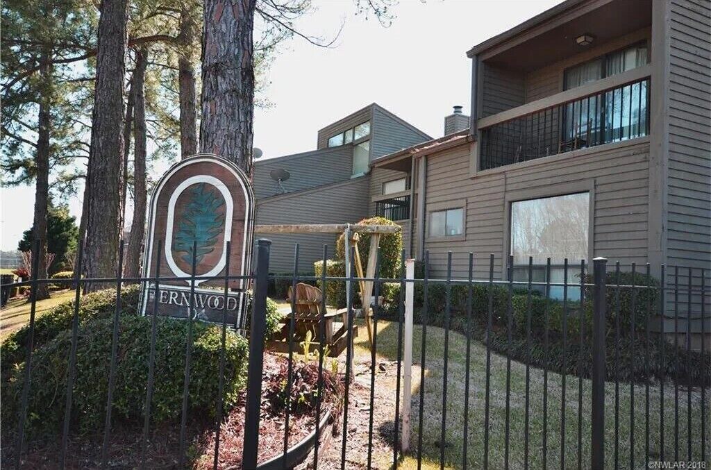 Photo of Outdoor in Springlake