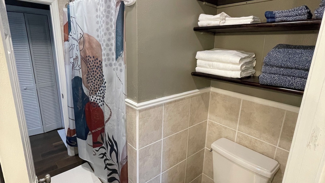 Photo of Bathroom in Springlake
