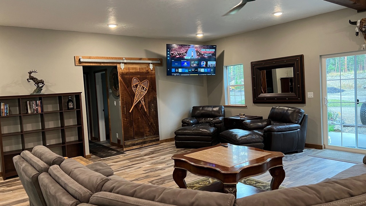 Photo of Livingroom in Darby