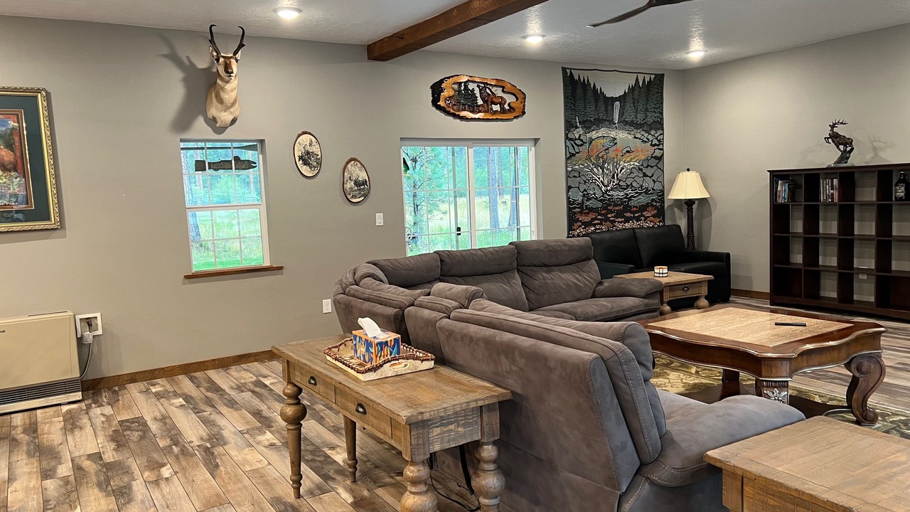 Photo of Livingroom in Darby