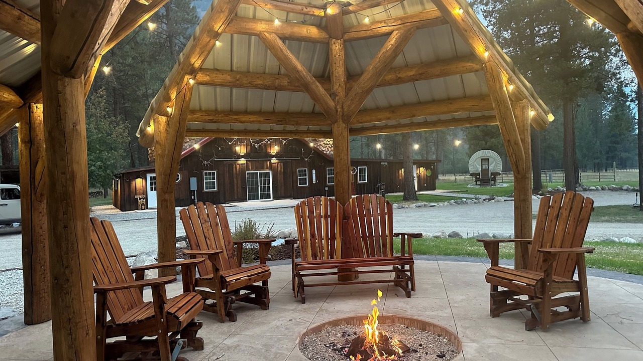 Photo of Patio Balcony in Darby