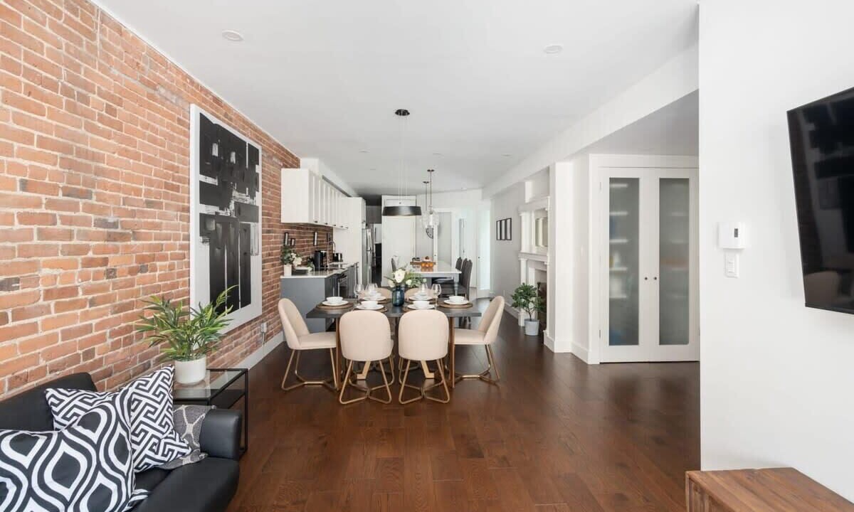 Photo of Livingroom in Mile End