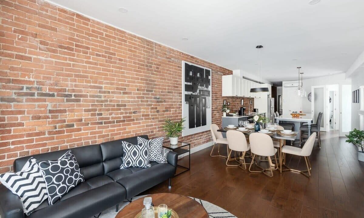 Photo of Livingroom in Mile End