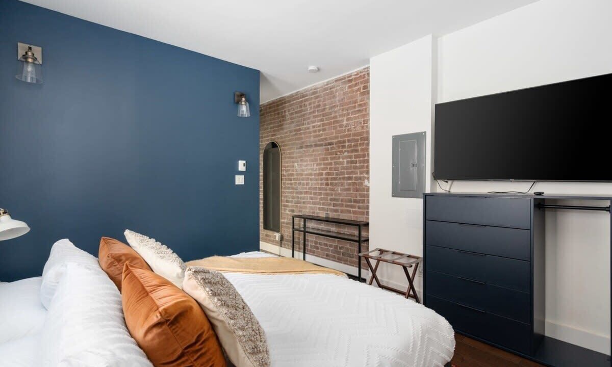 Photo of Bedroom in Mile End