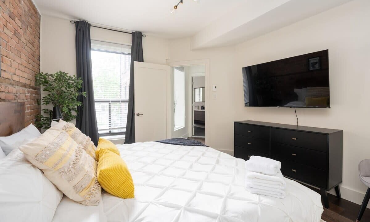 Photo of Bedroom in Mile End