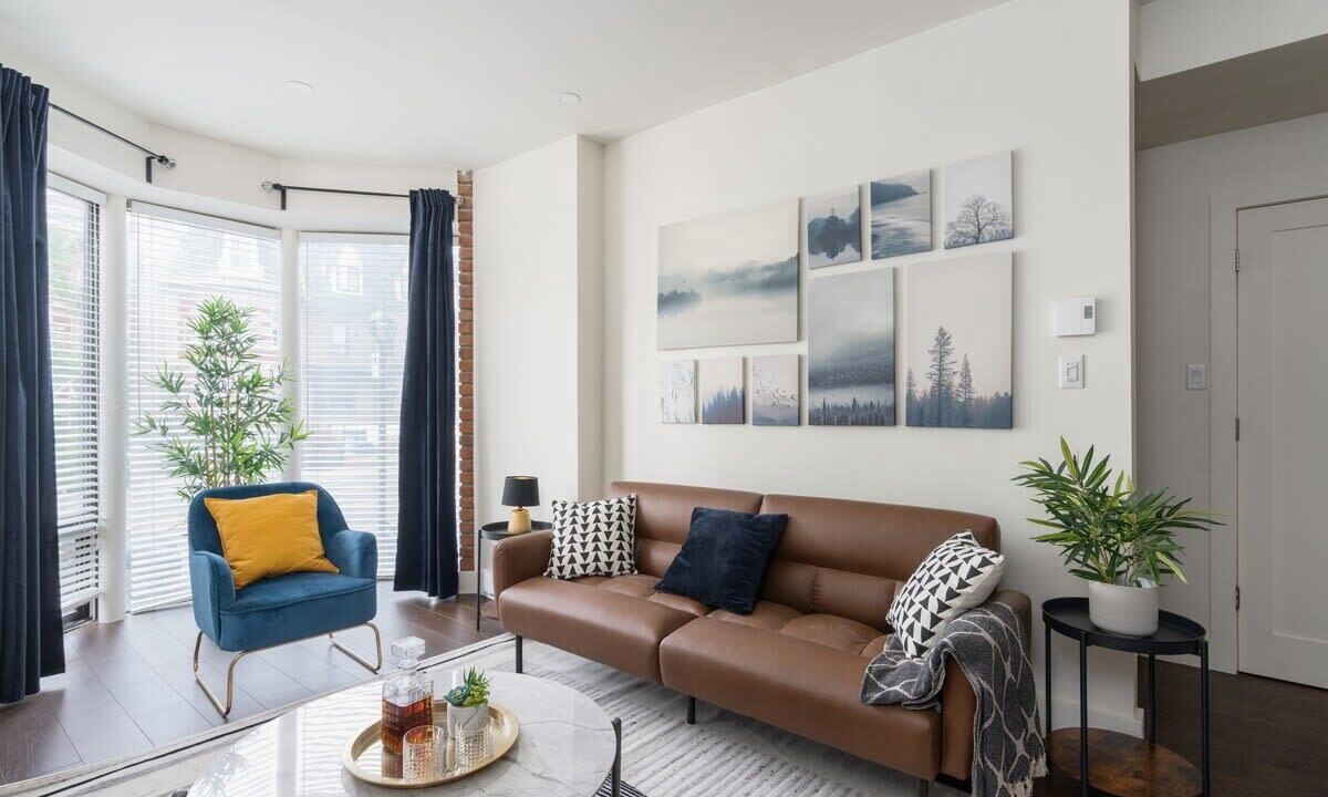 Photo of Livingroom in Mile End