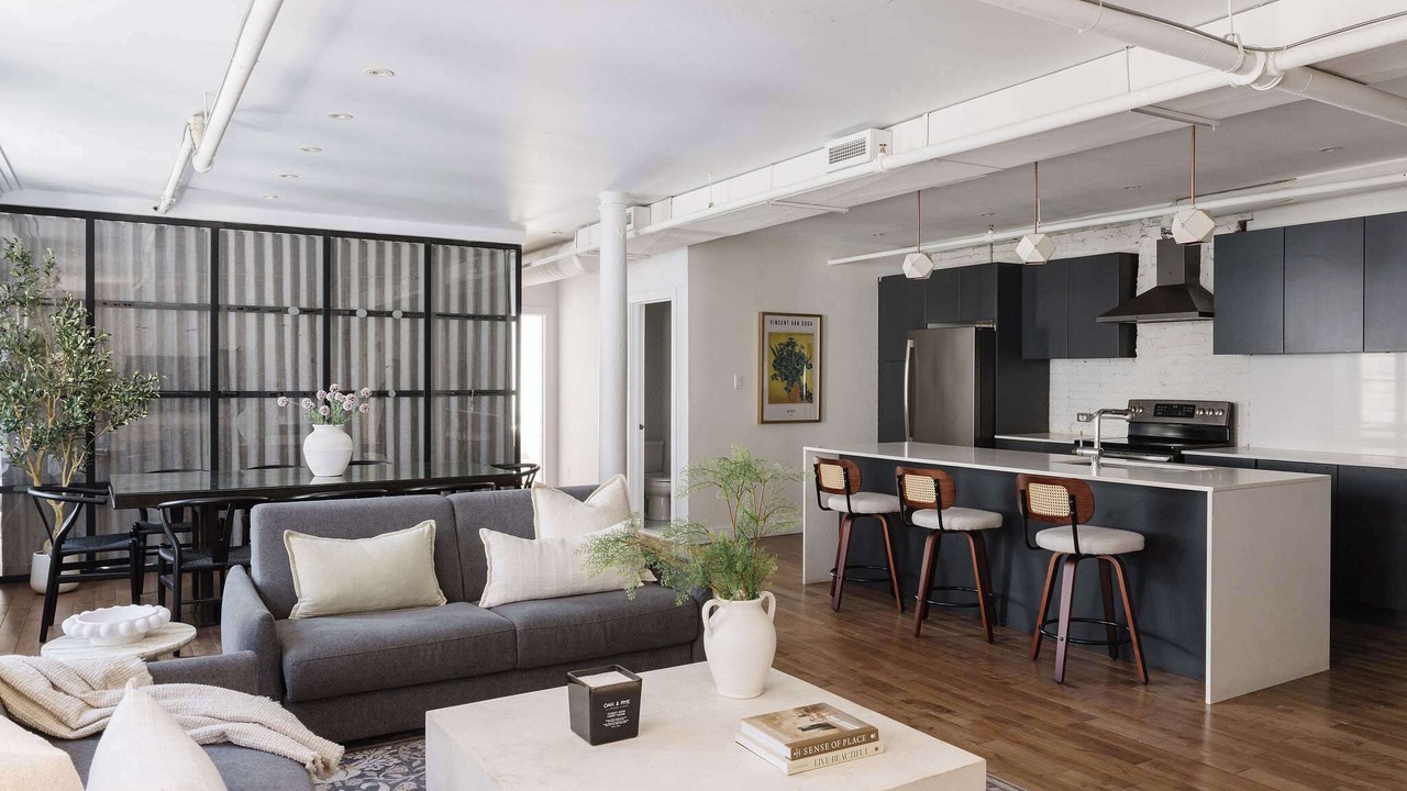 Photo of Livingroom in Old Montreal