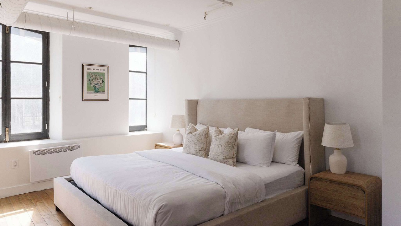 Photo of Bedroom in Old Montreal