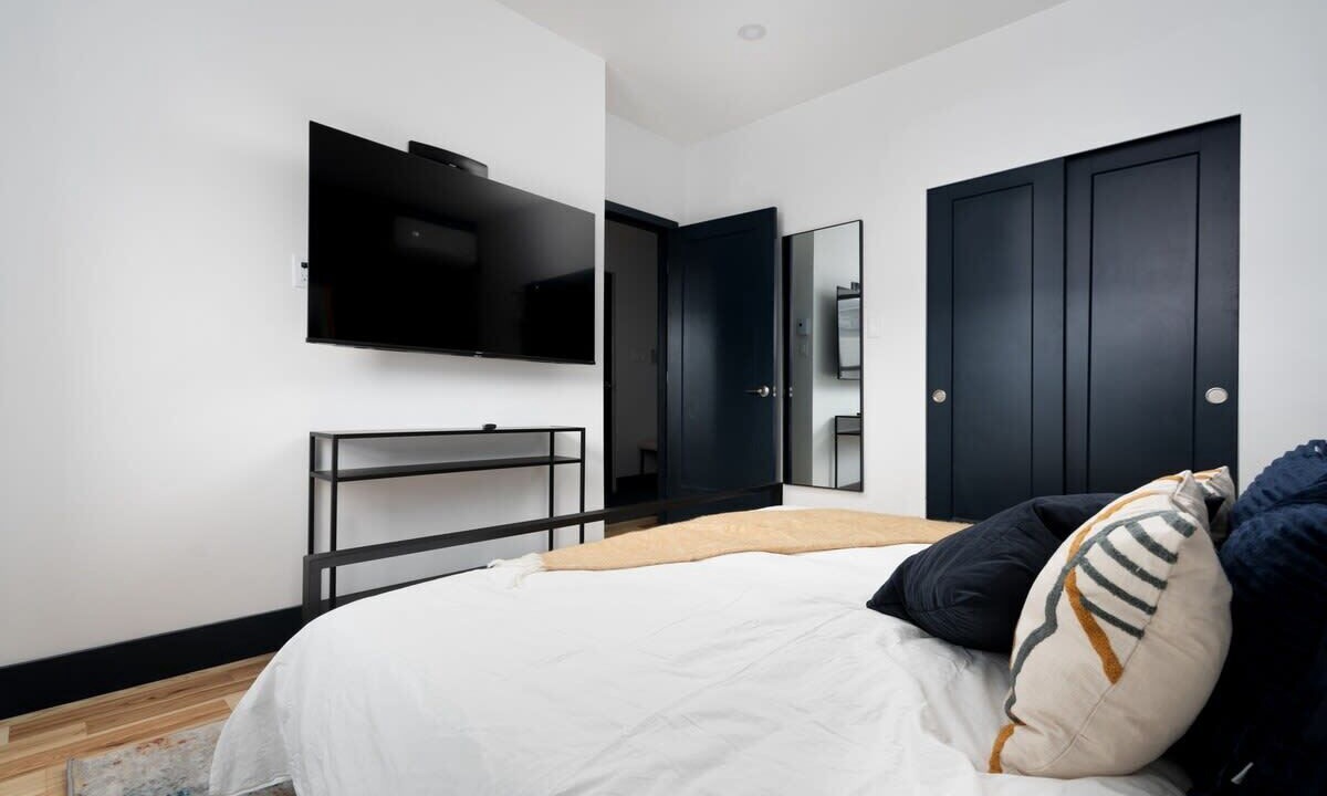Photo of Bedroom in Mile End