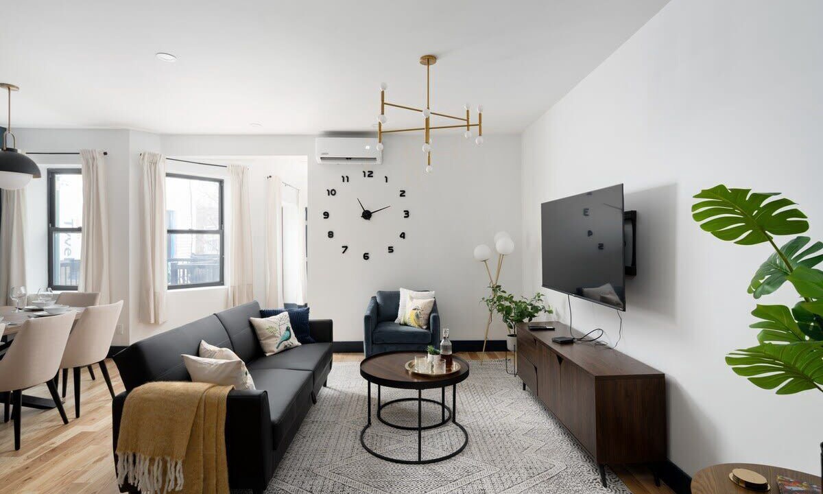 Photo of Livingroom in Mile End