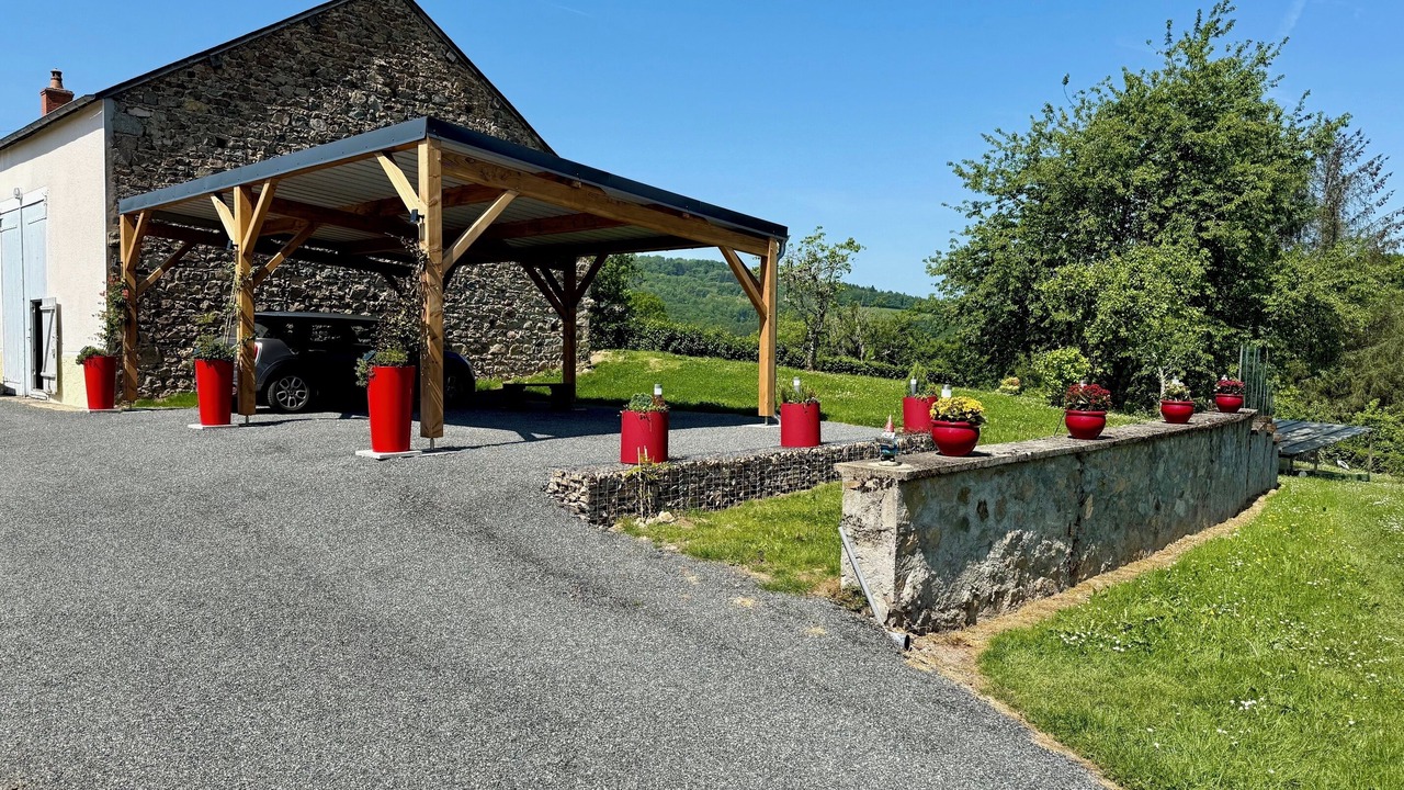 Photo of Outdoor in Chateau-Chinon