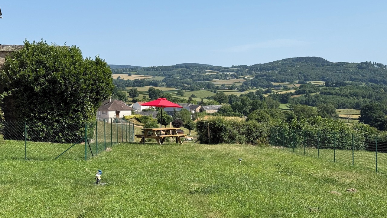 Photo of Outdoor in Chateau-Chinon