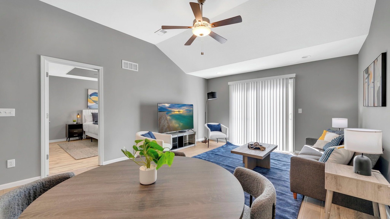 Photo of Bedroom in Blue Springs