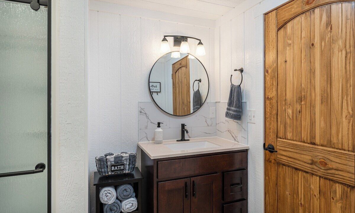 Photo of Bathroom in Hamptonville