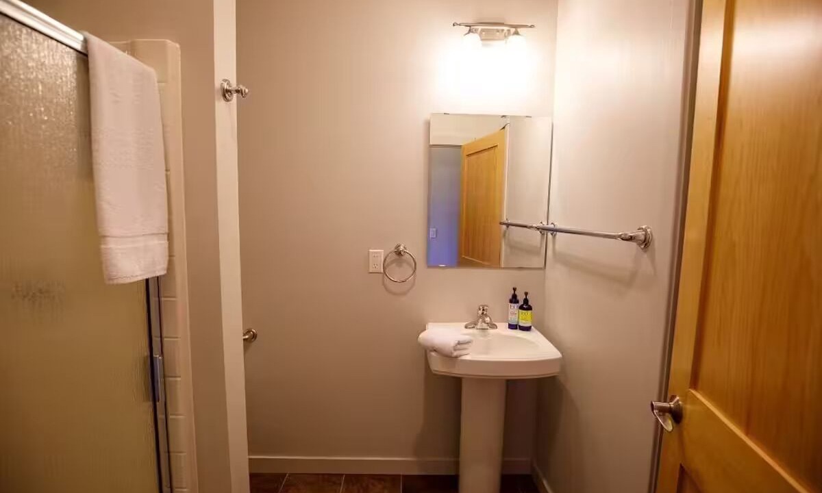 Photo of Bathroom in Tofte