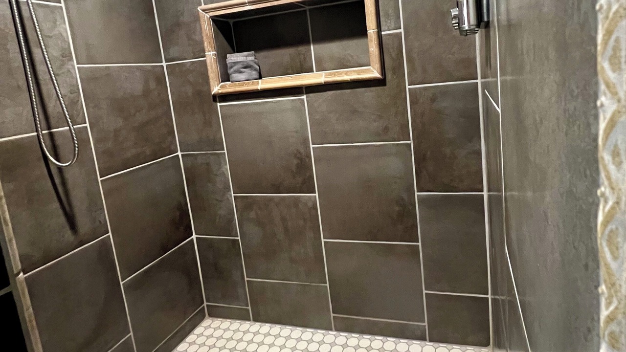 Photo of Bathroom in Crescent City North