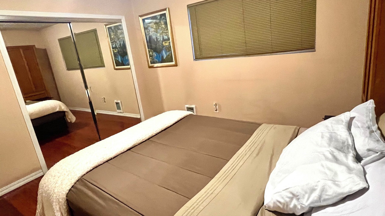 Photo of Bedroom in Crescent City North