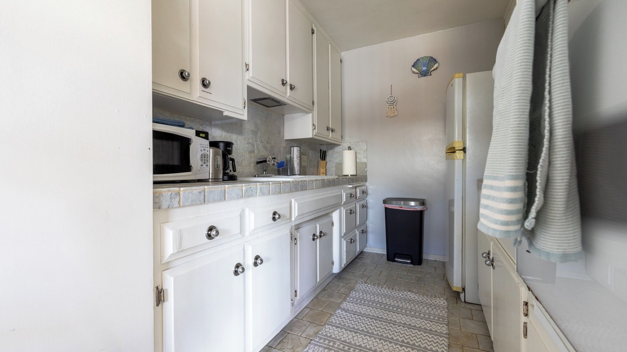 Photo of Kitchen in Alamitos Beach