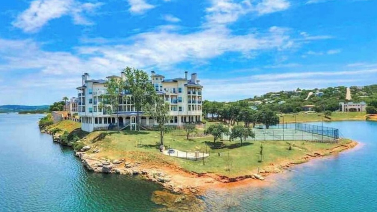 Photo of Outdoor in Highland Lake Estates
