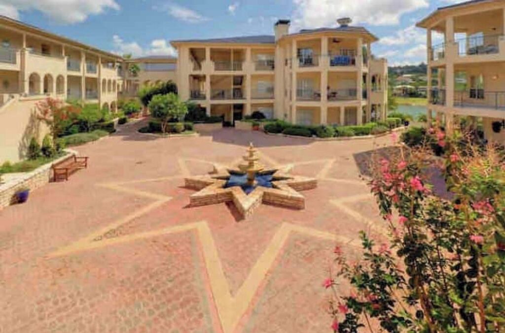 Photo of Outdoor in Highland Lake Estates