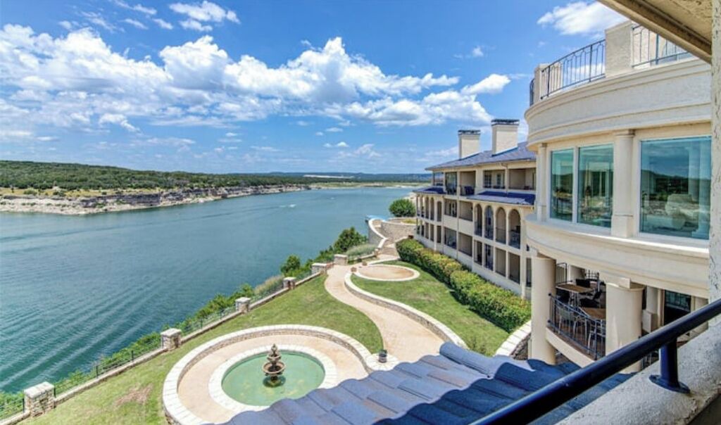 Photo of Outdoor in Highland Lake Estates