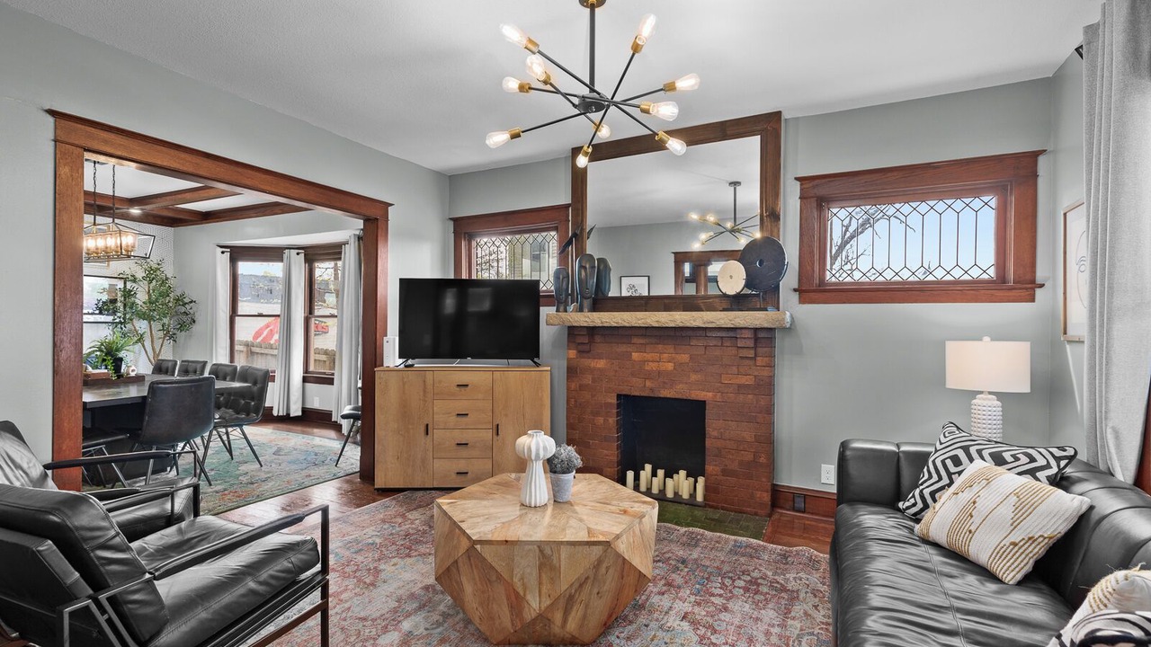 Photo of Livingroom in Kansas City