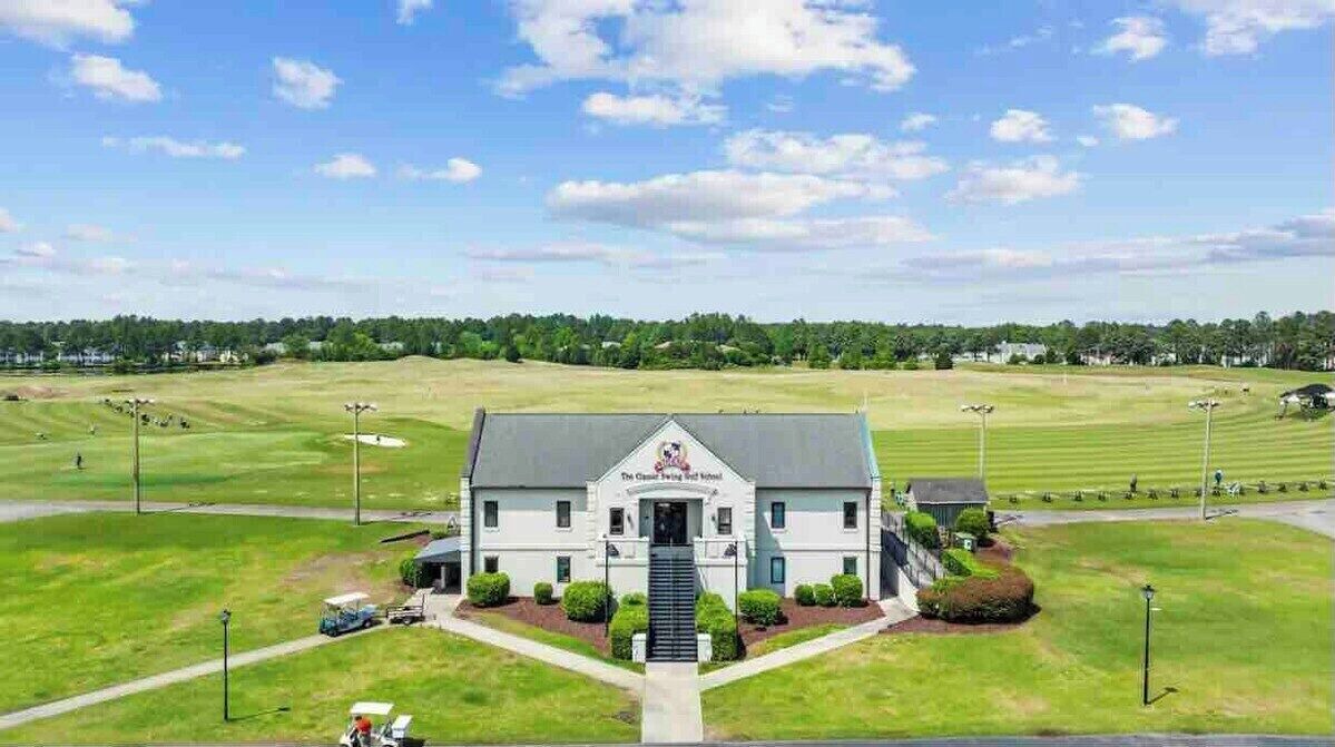 Photo of Outdoor in Red Hill