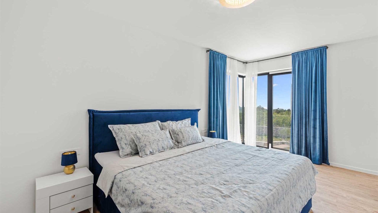 Photo of Bedroom in Smrika