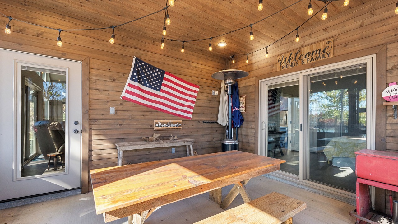 Photo of Outdoor in Clinton