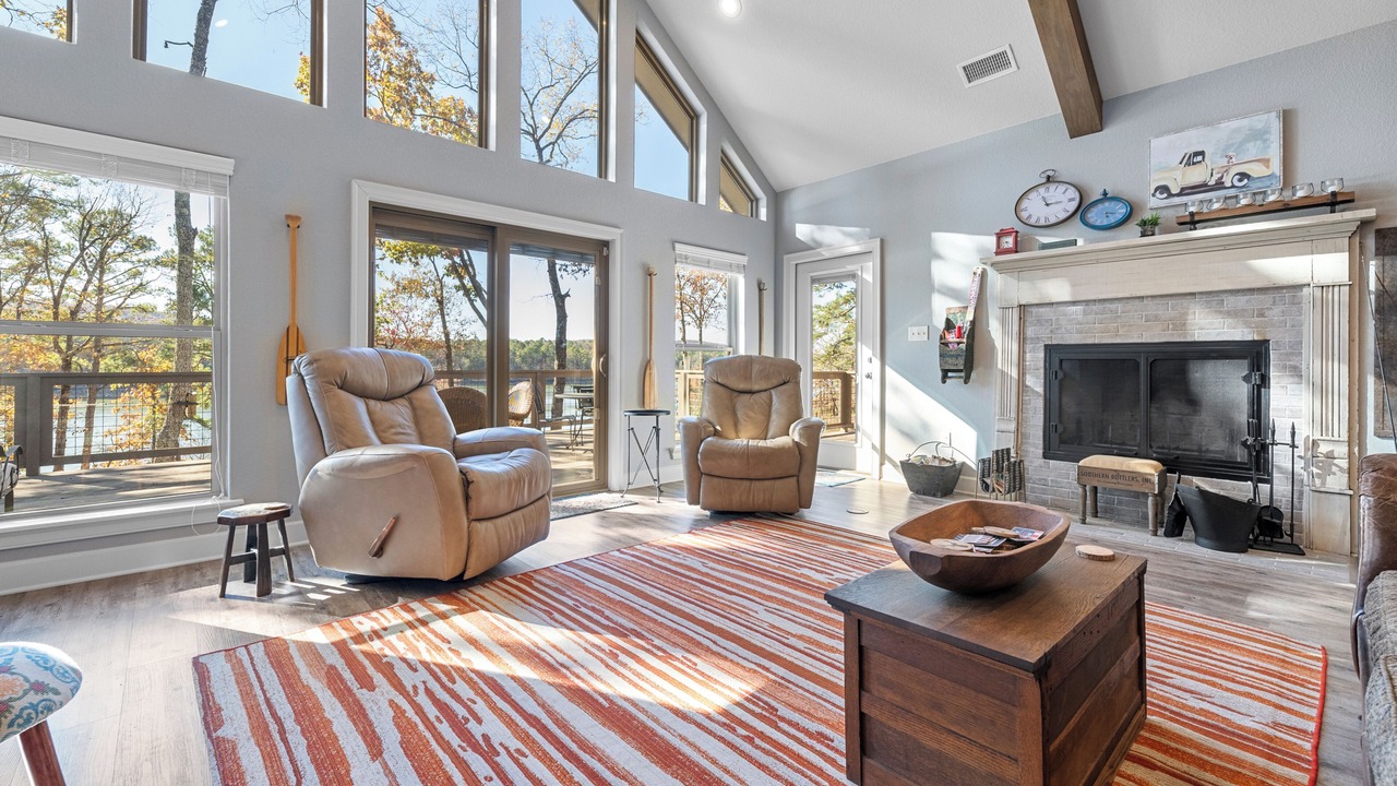 Photo of Livingroom in Clinton