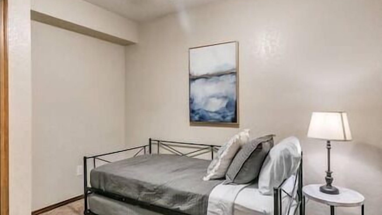 Photo of Bedroom in Edmond