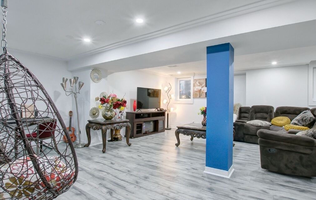 Photo of Livingroom in Oshawa