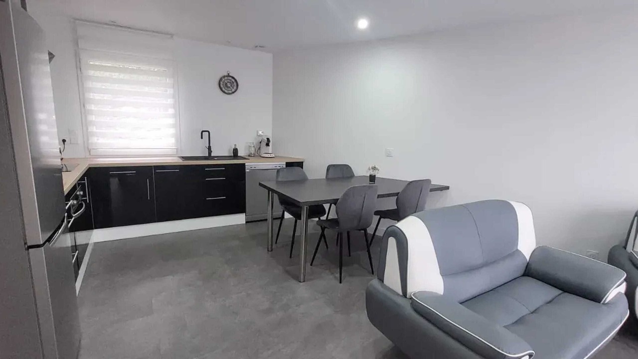 Photo of Others in Casson