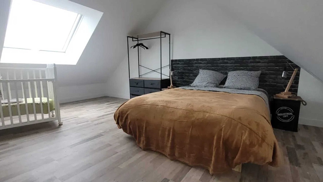 Photo of Others in Casson