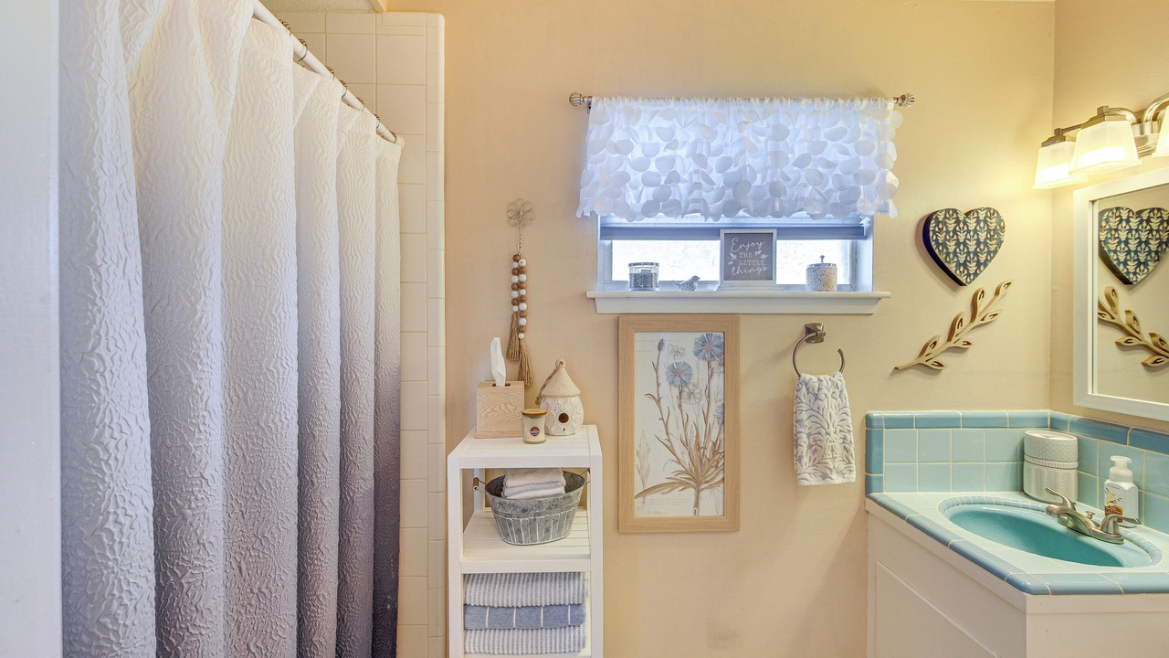 Photo of Bathroom in Alto