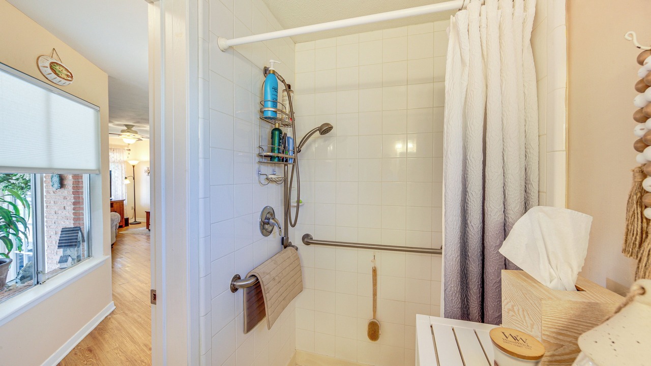 Photo of Bathroom in Alto