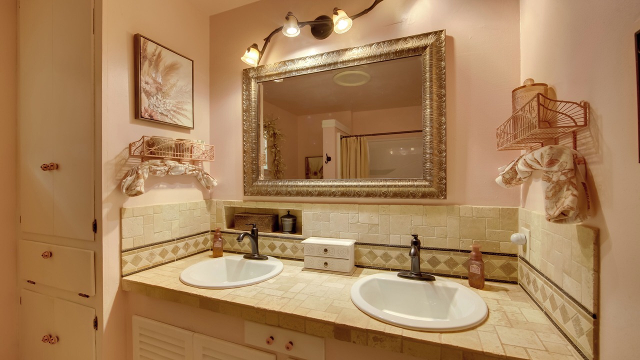 Photo of Bathroom in Alto