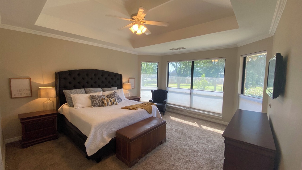 Photo of Bedroom in Garland