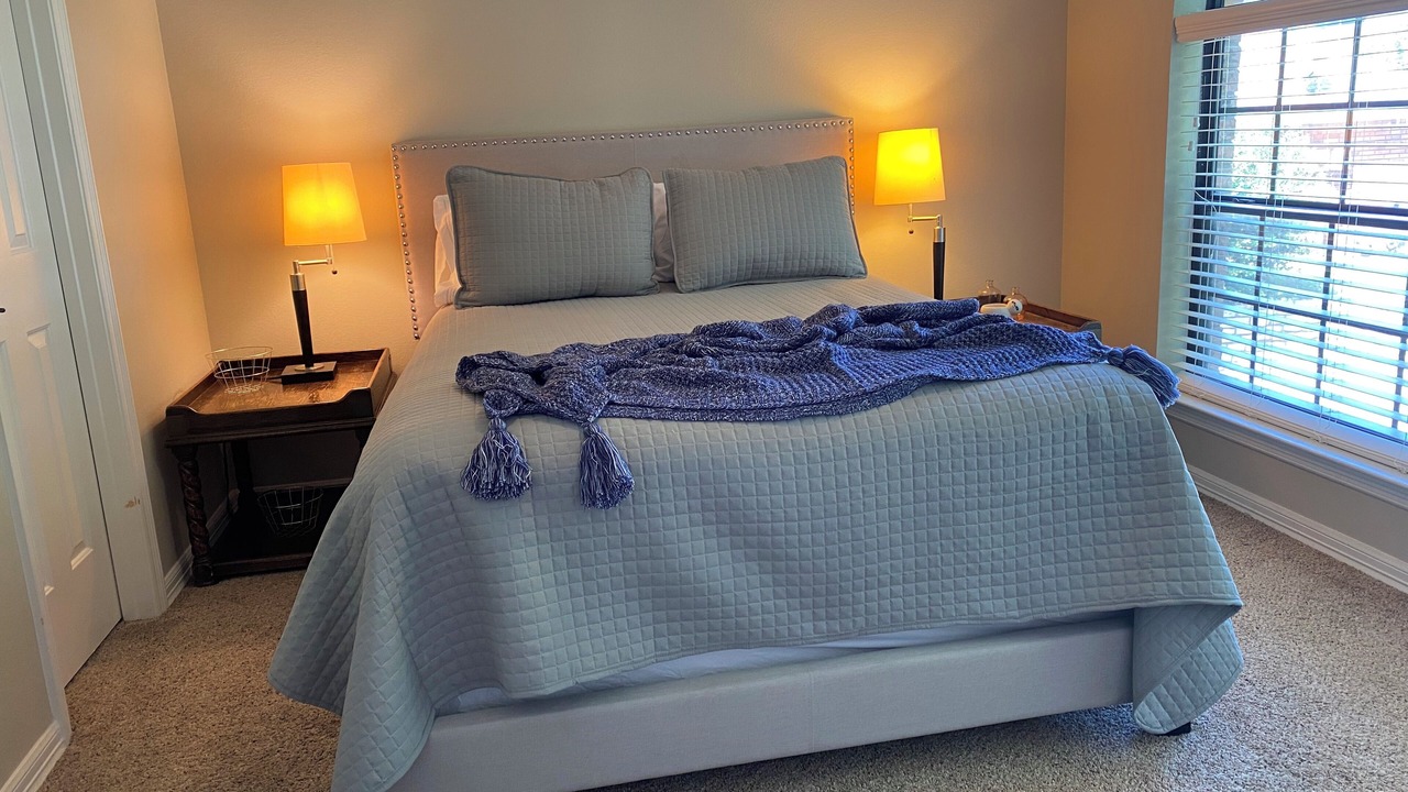 Photo of Bedroom in Garland