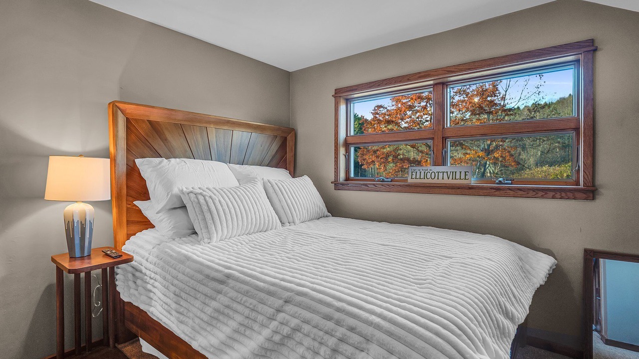Photo of Bedroom in Ellicottville