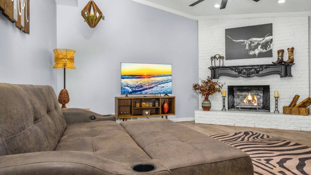 Photo of Livingroom in Northwest Dallas