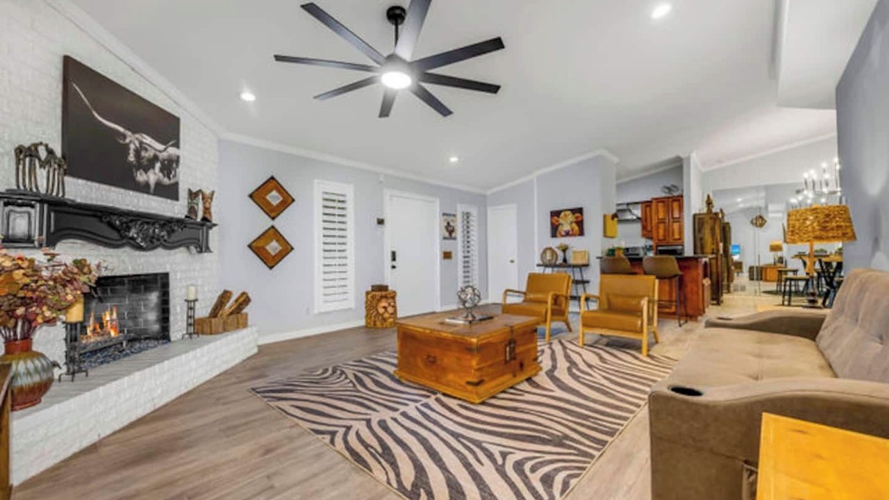 Photo of Livingroom in Northwest Dallas