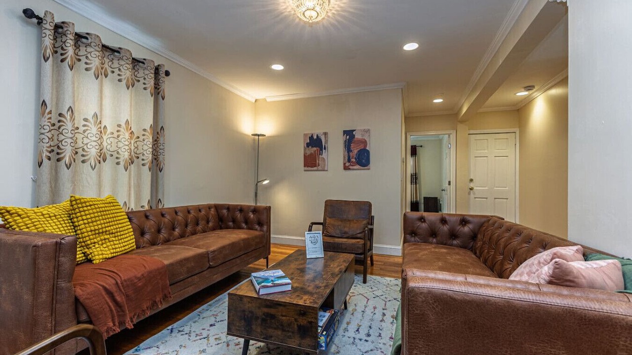 Photo of Livingroom in Medford