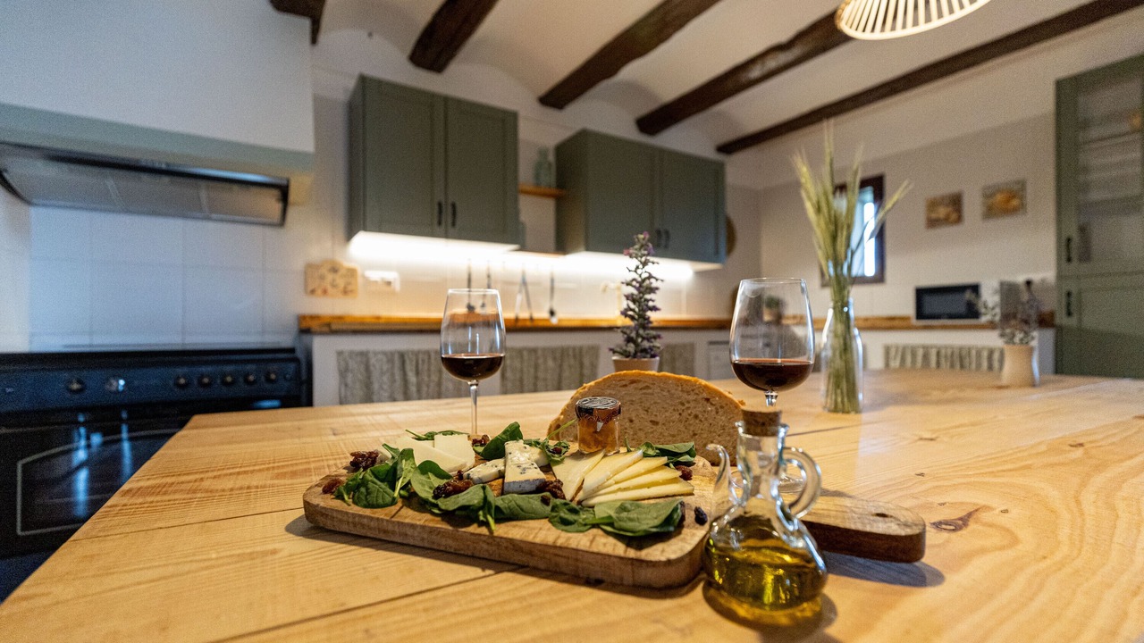 Photo of Others in Allepuz
